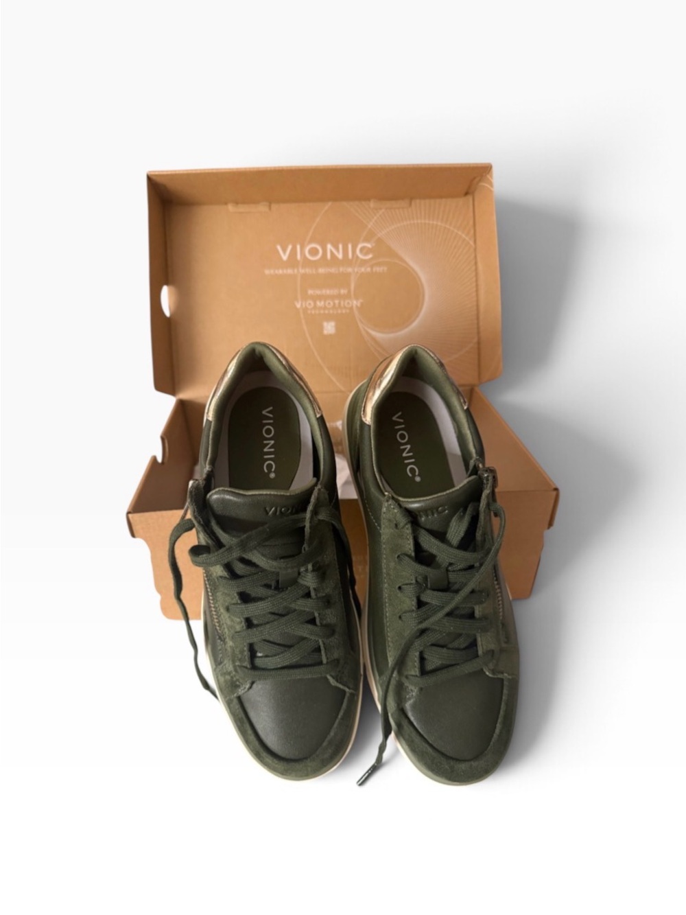 Vionic Olive Green Lace-Up Sneakers - women’s size 8 - NEW in BOX 📦